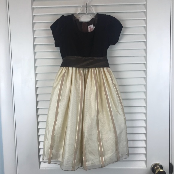 Dimples Other - Brown Velvet Gold Dress by Dimples SZ 4T